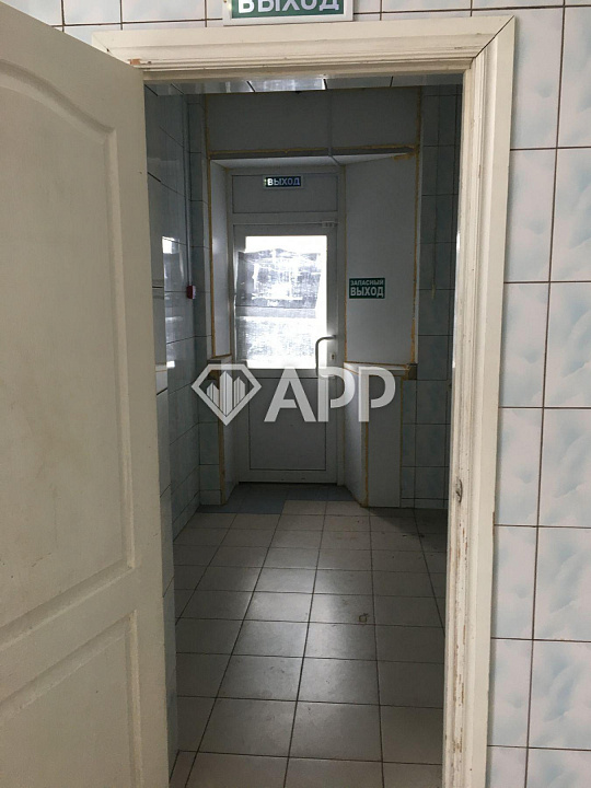 Помещения с огромным трафиком от 60 до 400 м2 фото