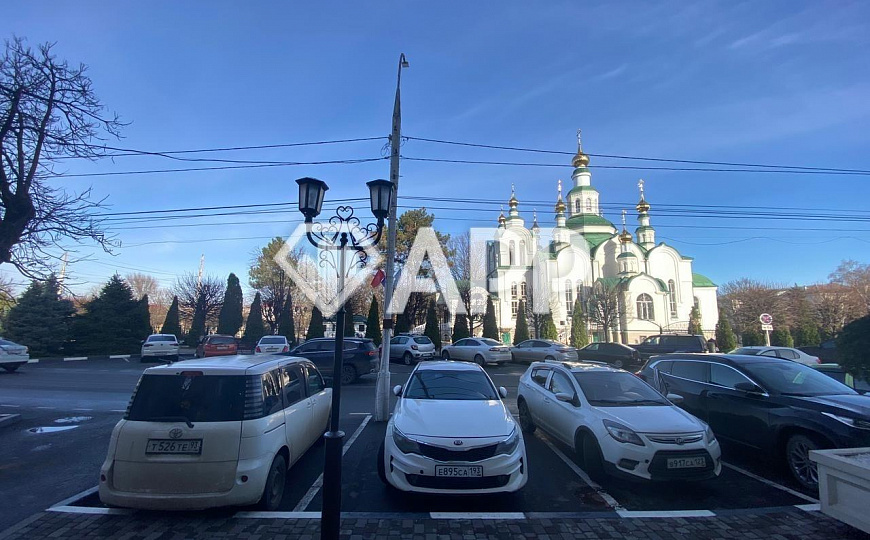 Сдам помещение свободного назначения общей площадью 70 м² фото