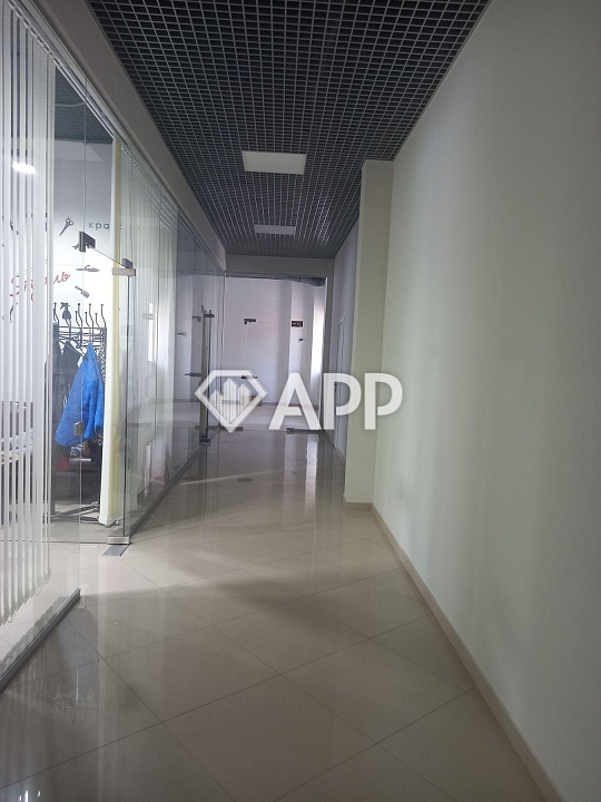 Сдам помещение свободного назначения общей площадью 70 м² фото