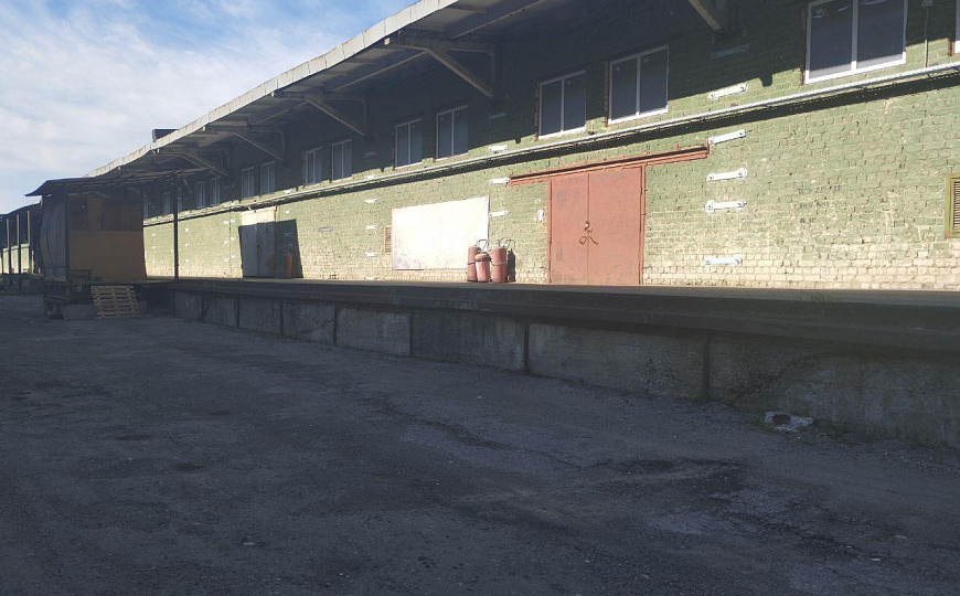 Склад с пандусом 580 м2 фото