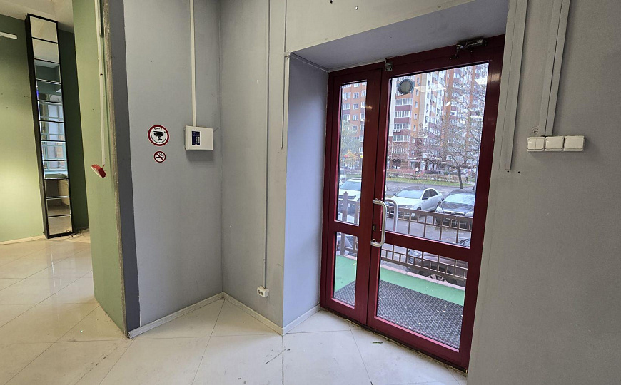 Сдам помещение свободного назначения, 180 м² фото