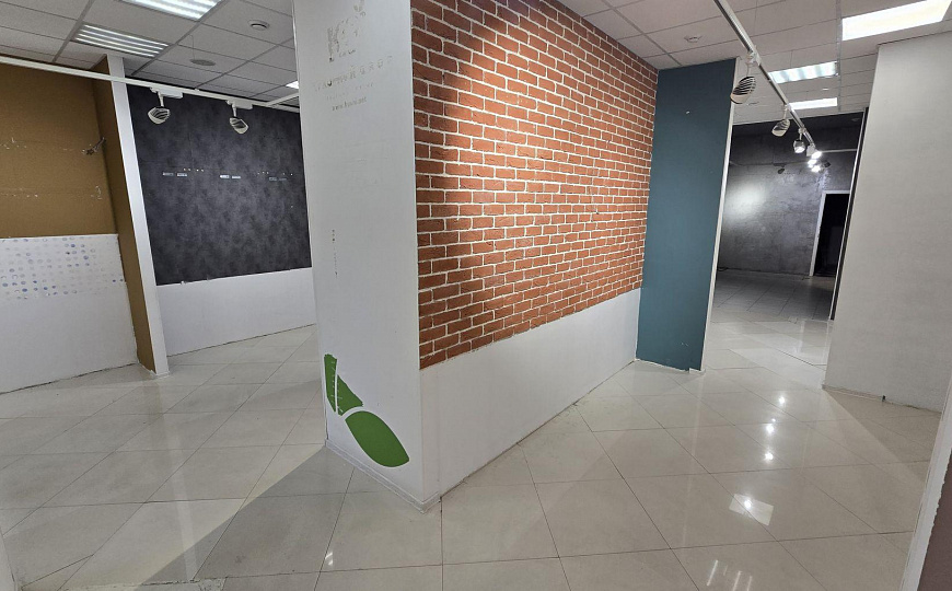 Сдам помещение свободного назначения, 180 м² фото
