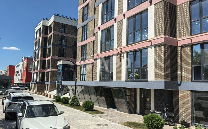 Сдаю помещение свободного назначения, 139 м² фото