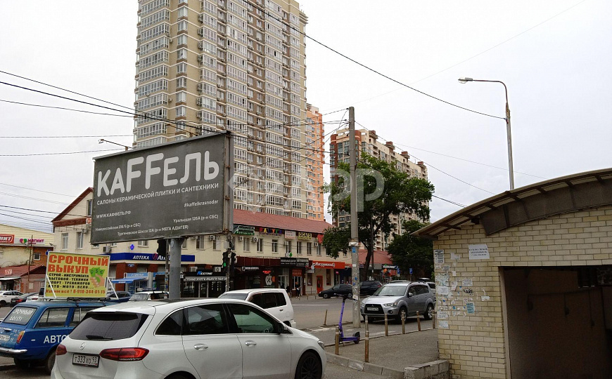 Сдаю торговое помещение, 230 м² фото