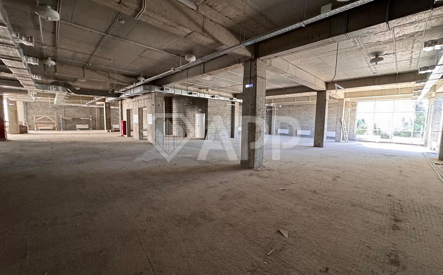 Сдам торговый центр, 880 м² фото