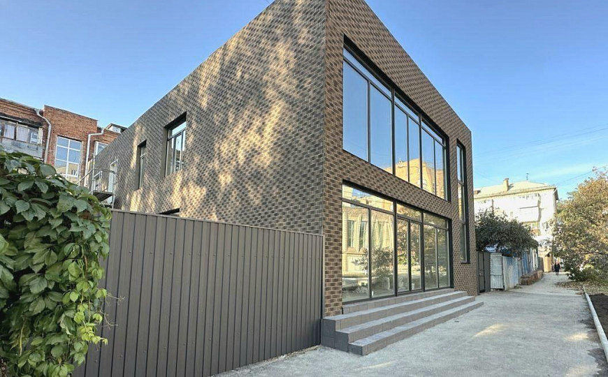 Здание, 552 м² фото