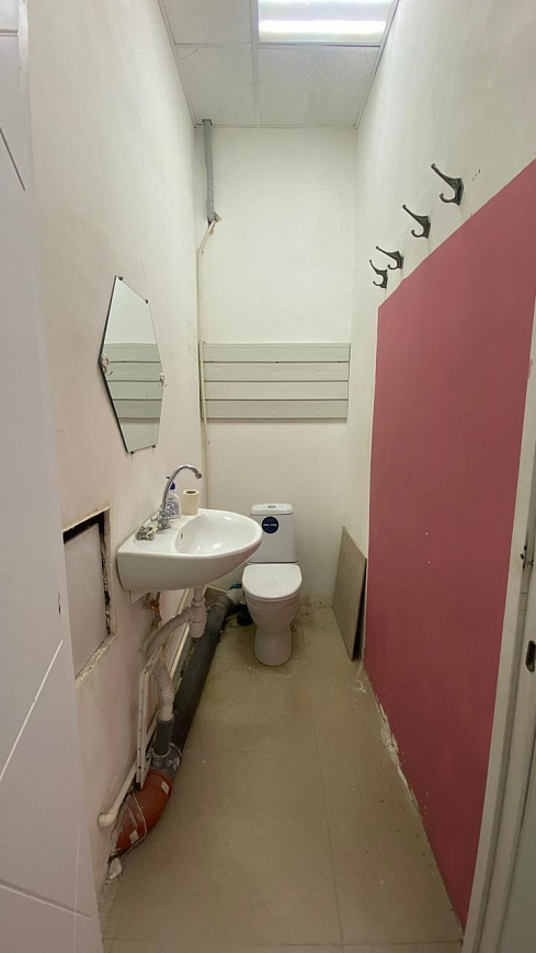 Сдаётся в аренду помещение свободного назначения фото