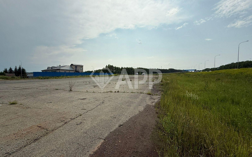 АЗС с кафе на первой линии трассы М7 фото