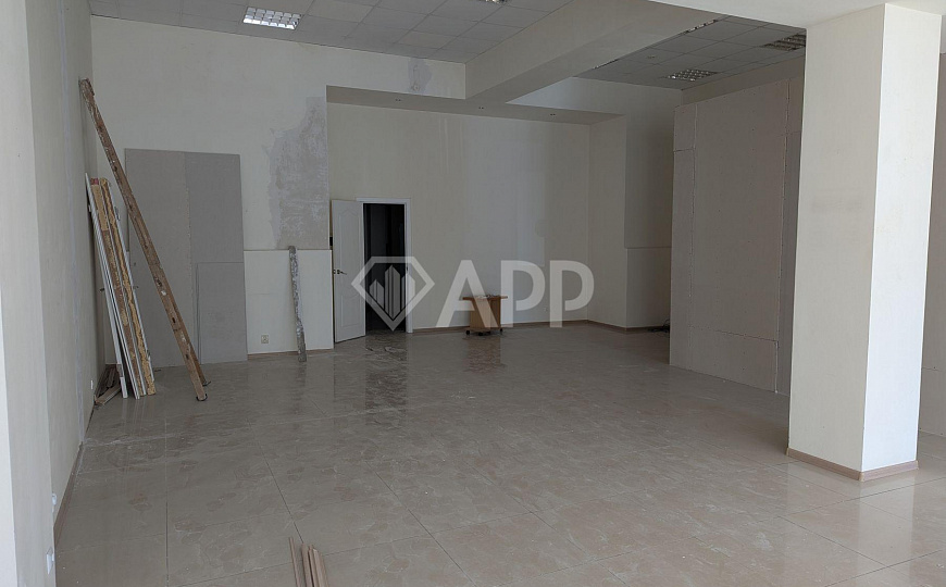 Сдаю помещение в центре, 114 м² с высоким трафиком фото