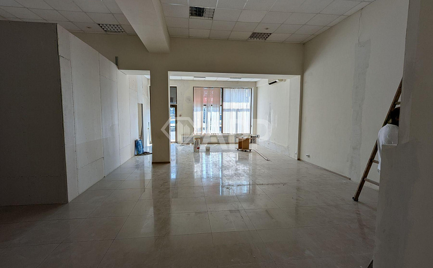 Сдаю помещение в центре, 114 м² с высоким трафиком фото