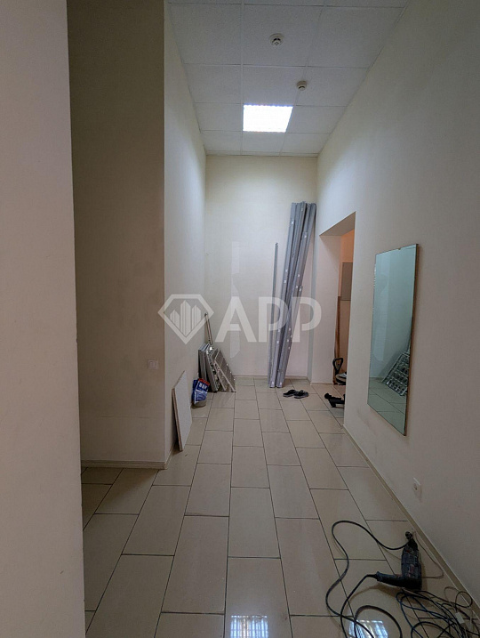 Сдаю помещение в центре, 114 м² с высоким трафиком фото