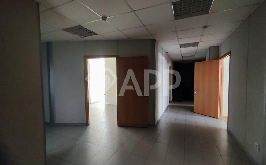 Продаю офис в центре, 230 м² фото