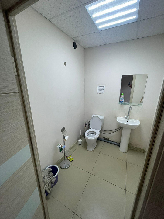 Помещение под любой вид деятельности, рядом с Некрасовкой 60 м² фото