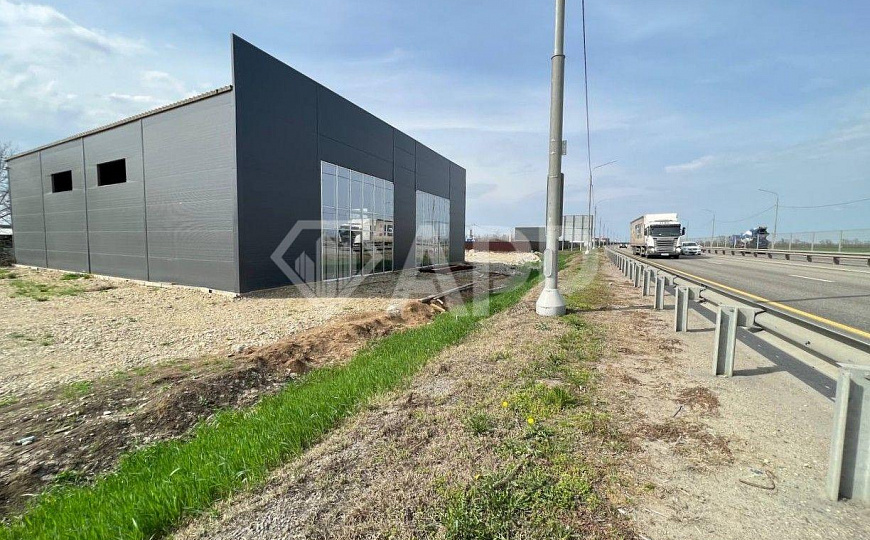 Продаю помещение свободного назначения, 500 м² на ЗУ 27 ар фото