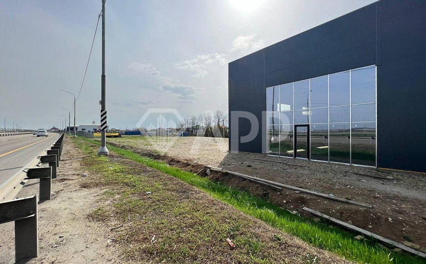 Продаю помещение свободного назначения, 500 м² на ЗУ 27 ар фото