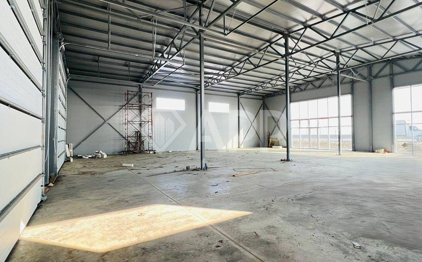 Продаю помещение свободного назначения, 500 м² на ЗУ 27 ар фото