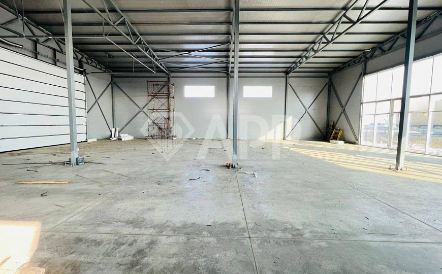 Продаю помещение свободного назначения, 500 м² на ЗУ 27 ар фото