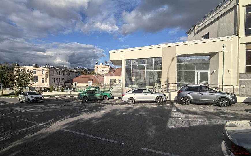 Продам  здание 246,8м² фото