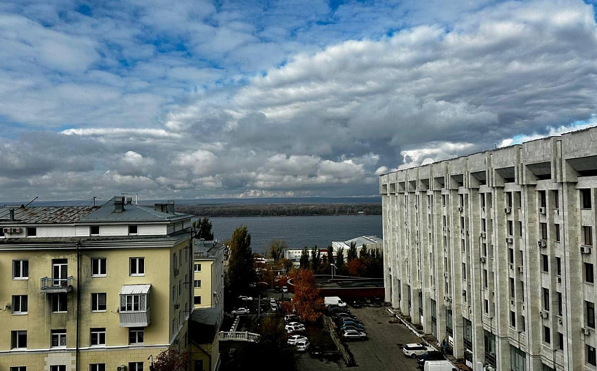 Аренда офиса класса «А» 77 м2 в БЦ «БэлПлаза» с видом на Волгу фото