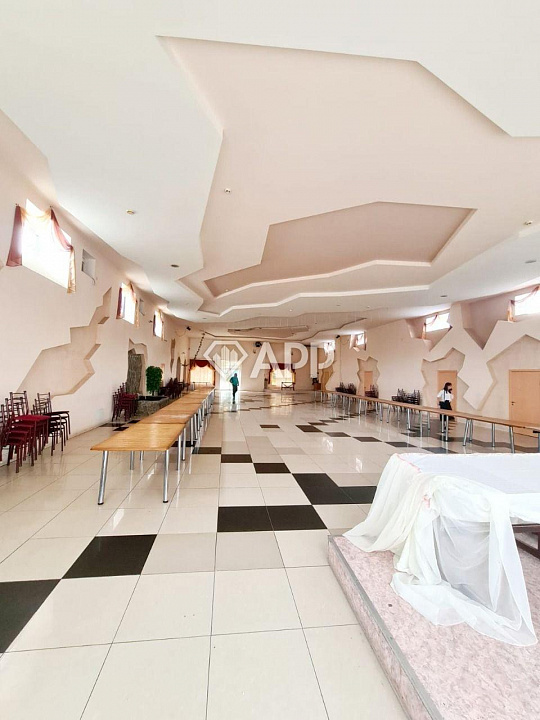 Сдам помещение свободного назначения, 496 м² фото