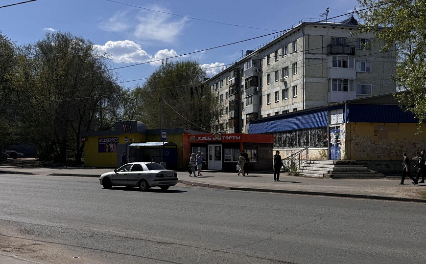 Продажа торговое здание 300 кв.м. фото