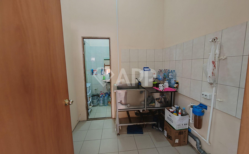 Продаю помещение свободного назначения, 277 м² фото