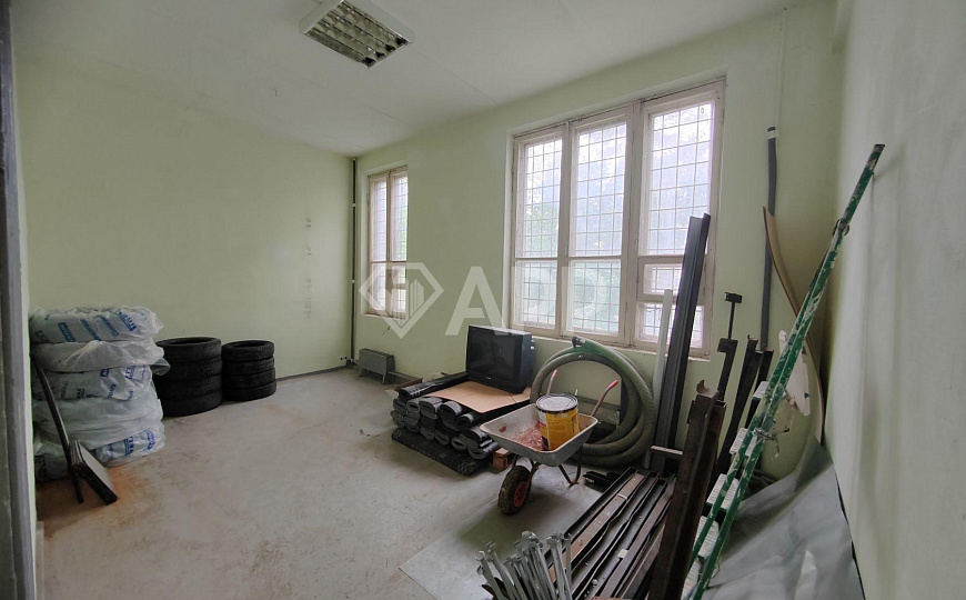 Продаю помещение свободного назначения, 277 м² фото