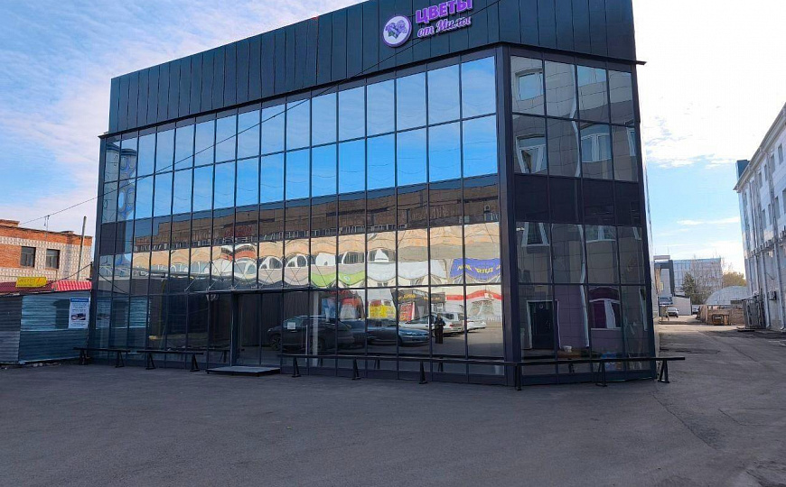 Свободного назначения 450 кв.м. с панорамными окнами фото