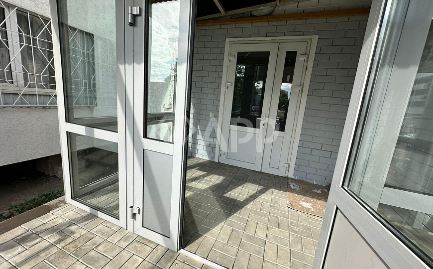 Аренда , офис 1 этаж 90м2 фото