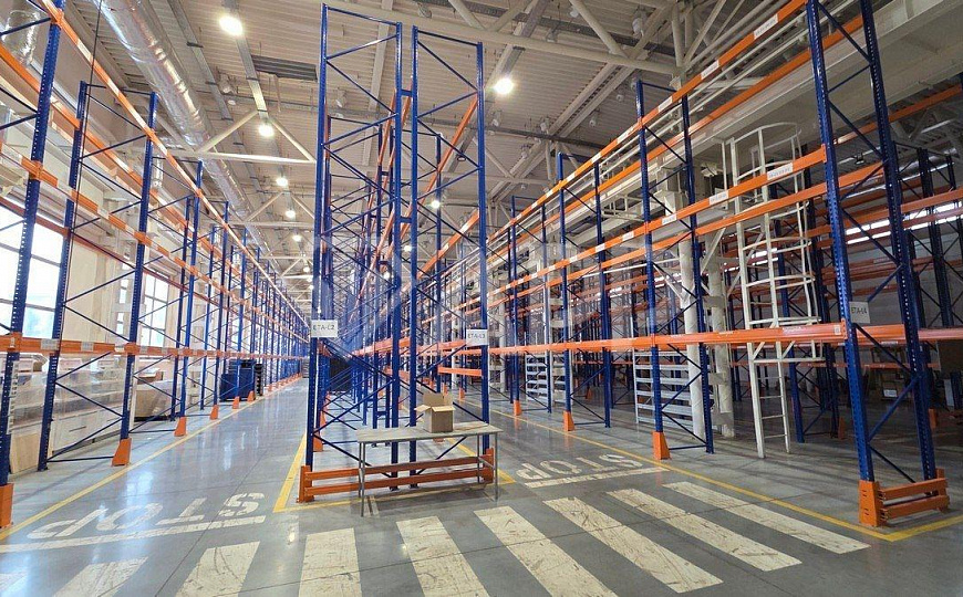 Склад (производство) 2200м²  с офисом 200м²  фото