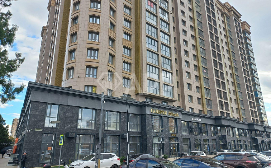 Сдаю 1 этаж 146 м² Центр города, ЖК "Аврора" фото