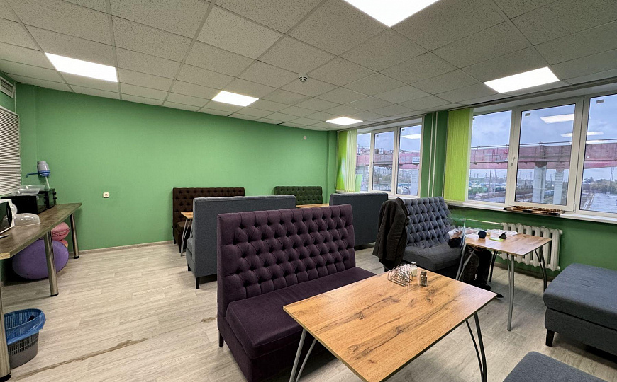 Офисное помещение 72,7 кв.м фото