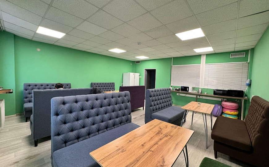 Офисное помещение 33,6 и 16,6 кв.м Общей площадью 50,2 кв.м фото