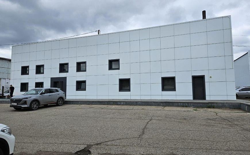 Помещение на первом этаже фото