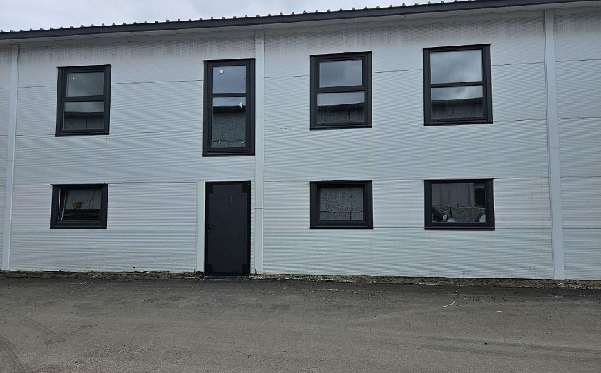 Помещение на первом этаже фото