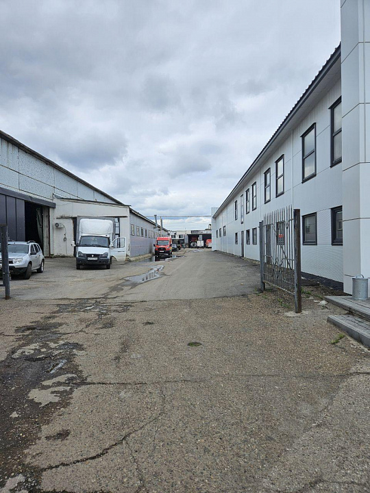 Помещение на первом этаже фото