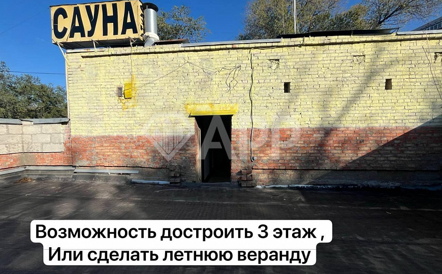 Здание/ трафик/ сауна/ у дороги фото