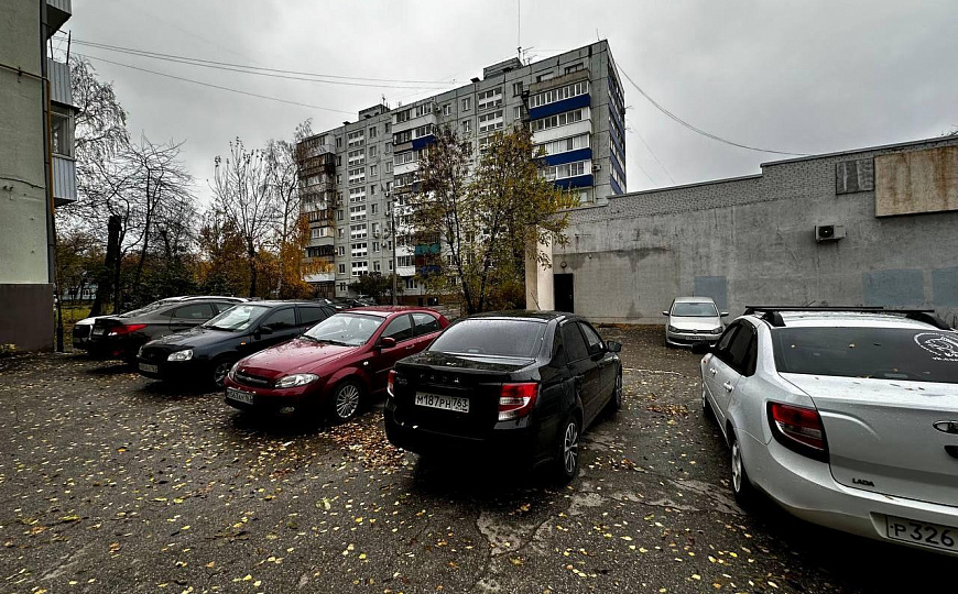 Аренда 280 м2 на 1 линии пр-кт Победы д.10 фото