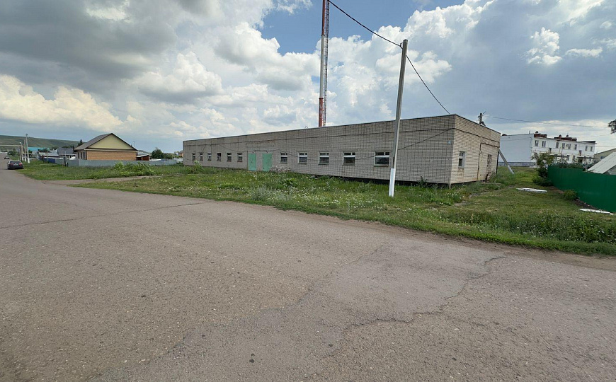 Продается отдельно стоящее здание 478,9 м² фото