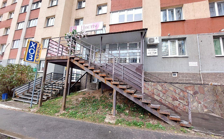 Помещение на 1 линии, торгово-офисное! фото