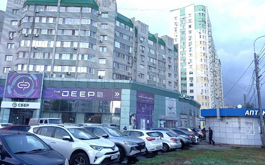 Торгово-офисное помещение 408,8 м² фото