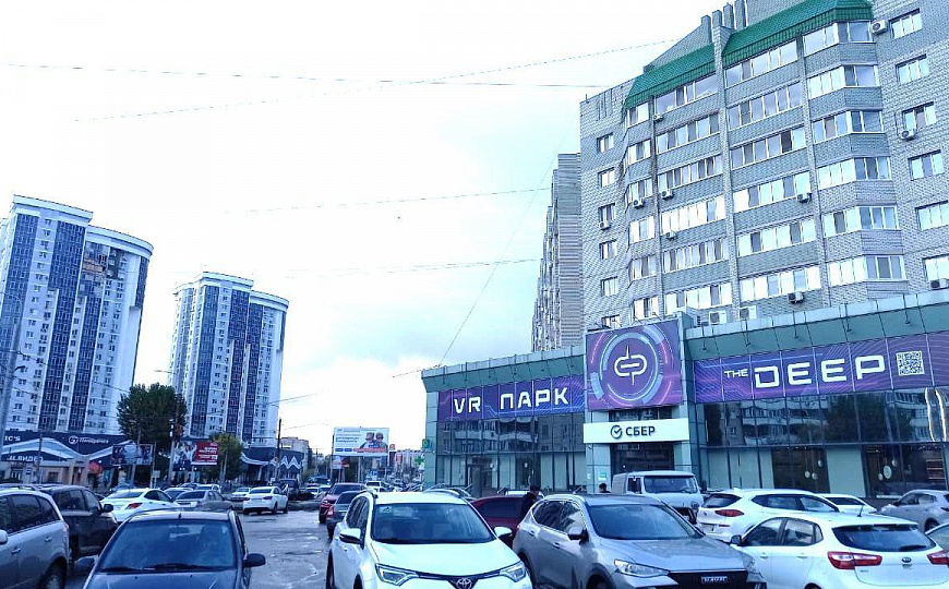 Торгово-офисное помещение 408,8 м² фото