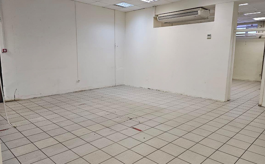 Сдам торговое помещение, 83,09 м² фото