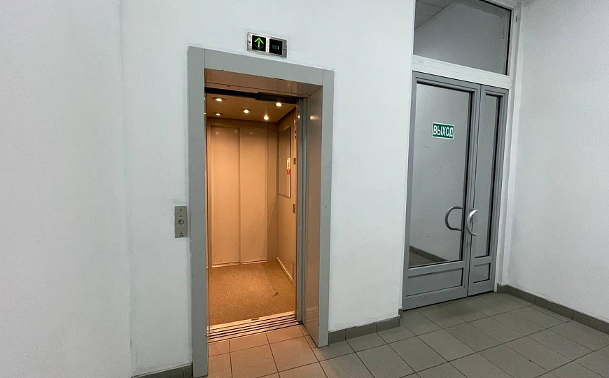 Офисное помещение 95 м² фото