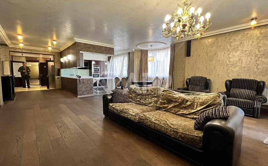 Хоум-офис.Очень достойный вариант для офиса и жилья! фото