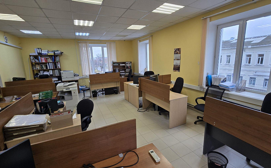 Офисные помещения в центре города. фото