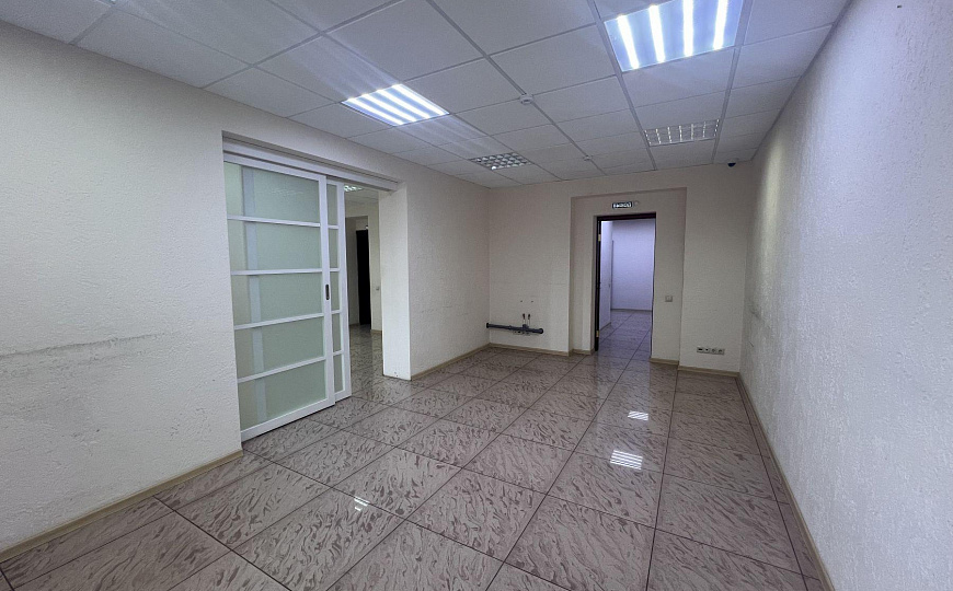 220,5 м² в центре города под офис, салон красоты, спортивную студию, медцентр   фото