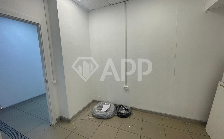 Кабинеты на 1-й линии. фото