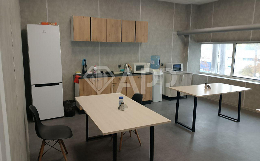 Помещение под автосервис, 450-1000м фото