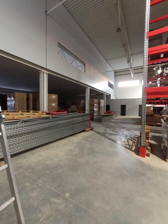 Сдается склад 1 500 - 5000 м² фото